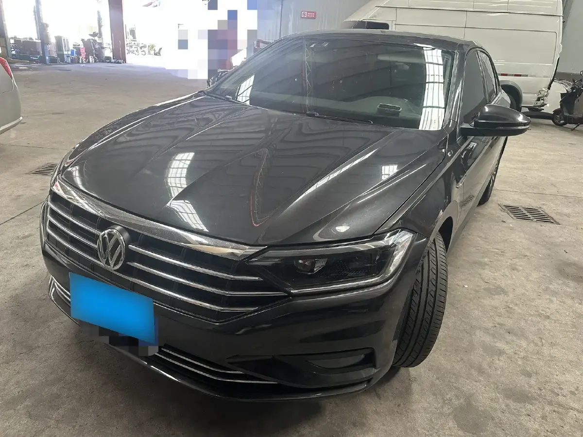 2019 Volkswagen Sagitar 1.2T 116HP L4 5MT