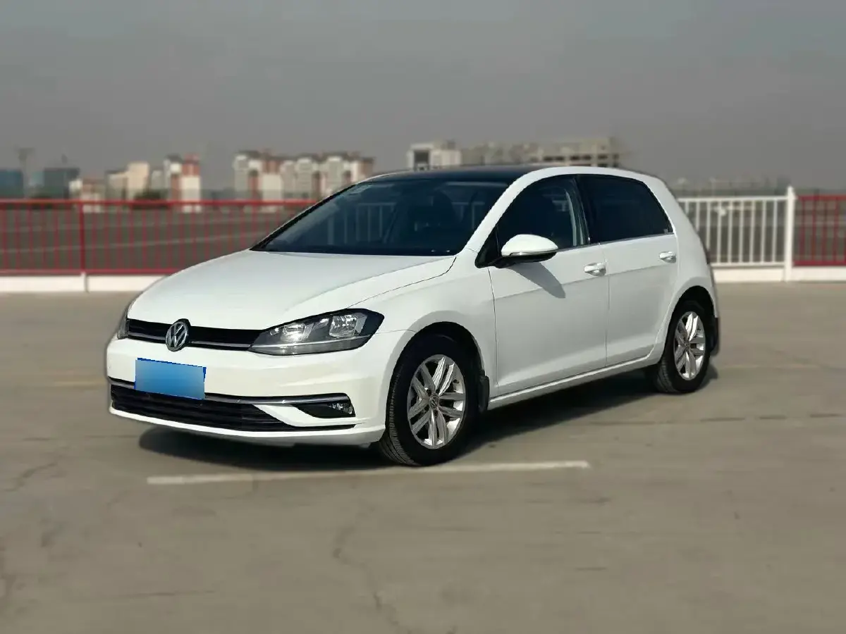 2019 Volkswagen Golf 1.4T 150HP L4 7DCT