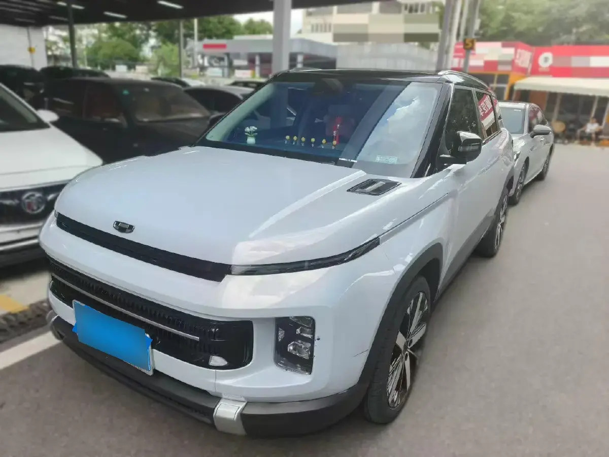 2023 Geely ICON 1.5T 181HP L4 7DCT