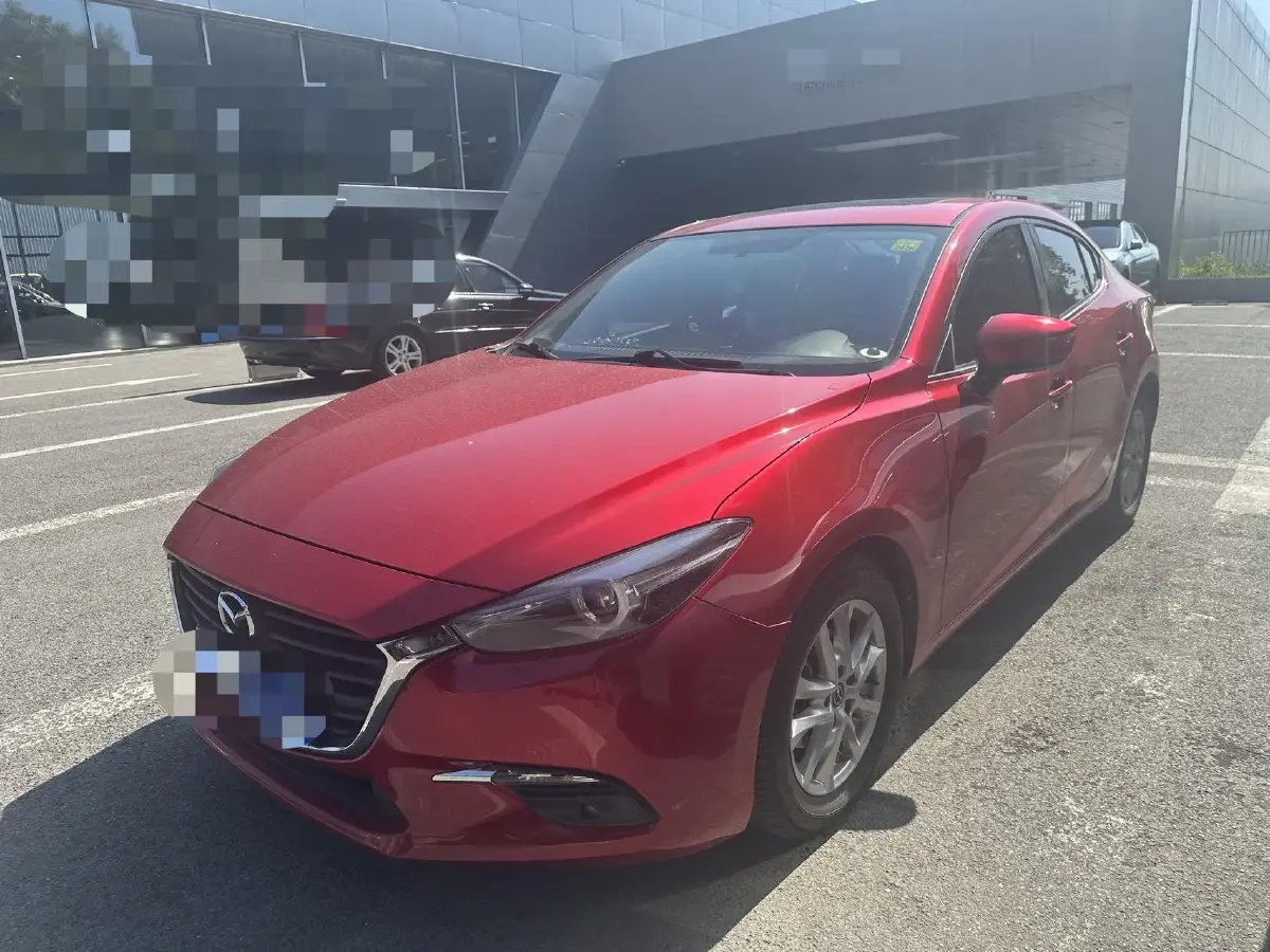 2017 Mazda 3 Axela 1.5L 117HP L4 6AT