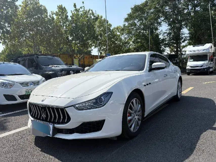 2019 Maserati Ghibli 3.0T 350HP V6 8AT