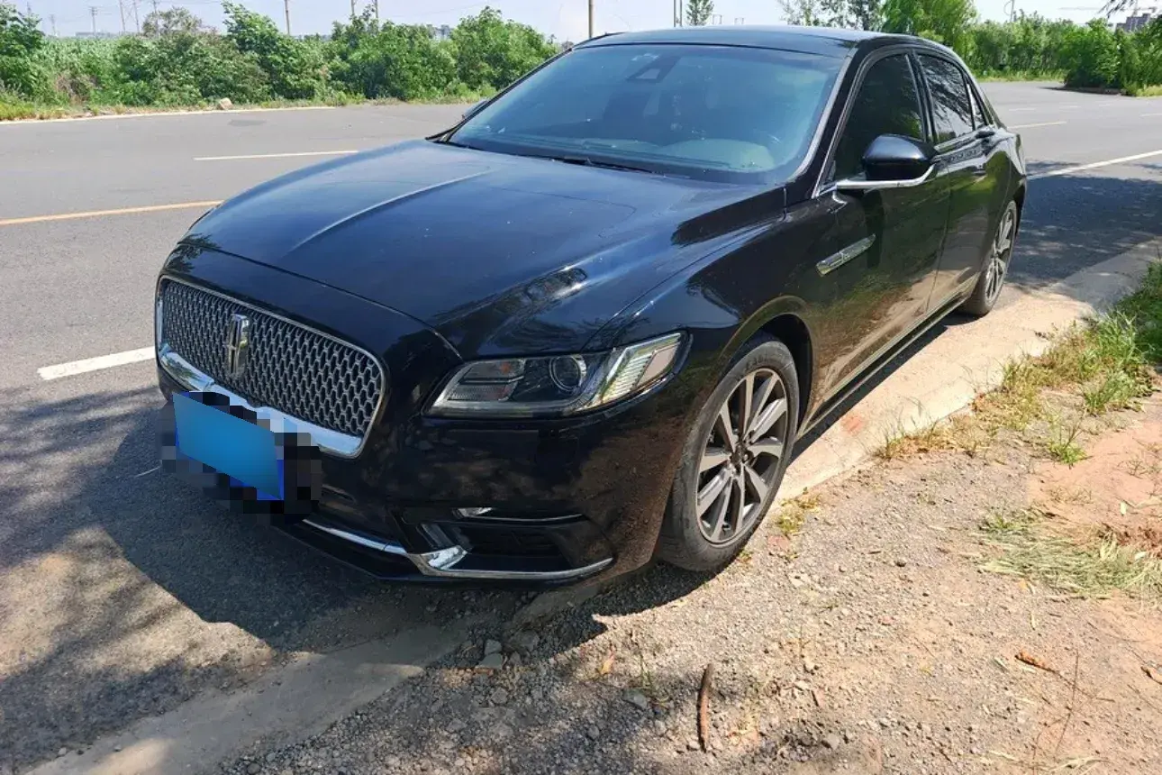 2019 Lincoln Continental 2.0T 261HP L4 6AT