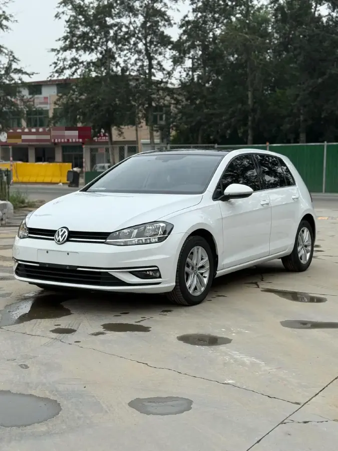 2019 Volkswagen Golf 1.4T 150HP L4 7DCT