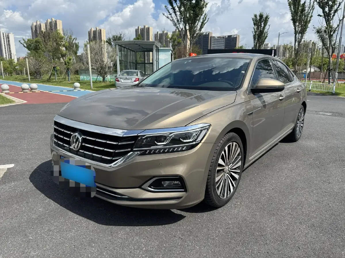 2020 Volkswagen Passat 2.0T 186HP L4 7DCT
