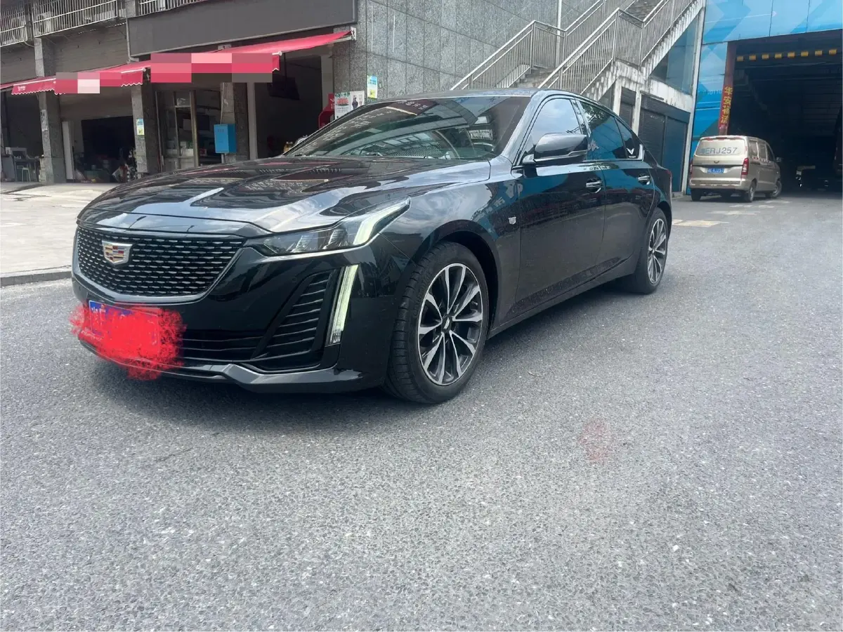 2022 Cadillac CT5 2.0T 237HP L4 10AT