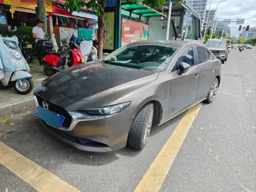 2021 Mazda 3 Axela 2.0L 158HP L4 6AT