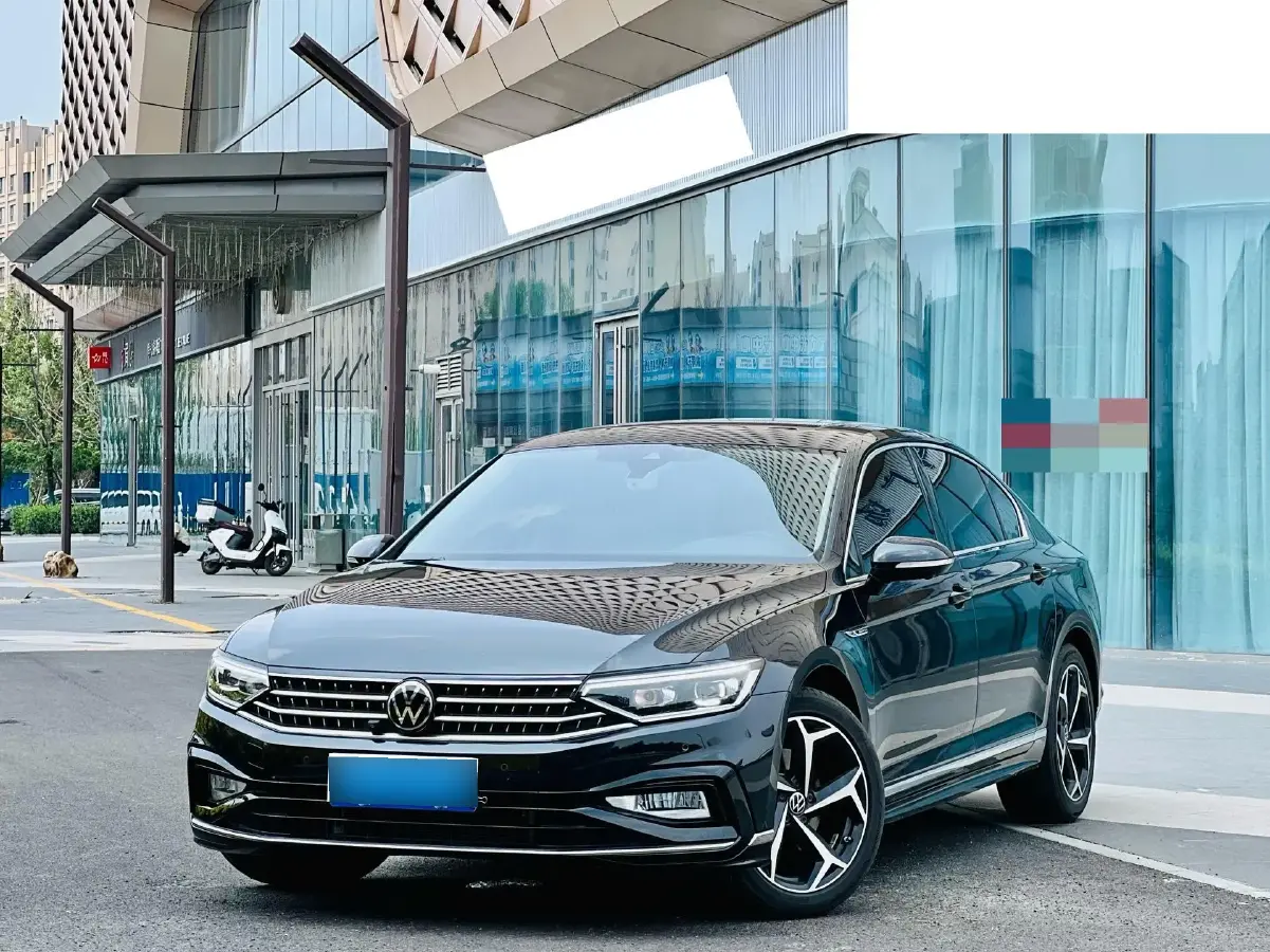 2024 Volkswagen Magotan 2.0T 186HP L4 7DCT