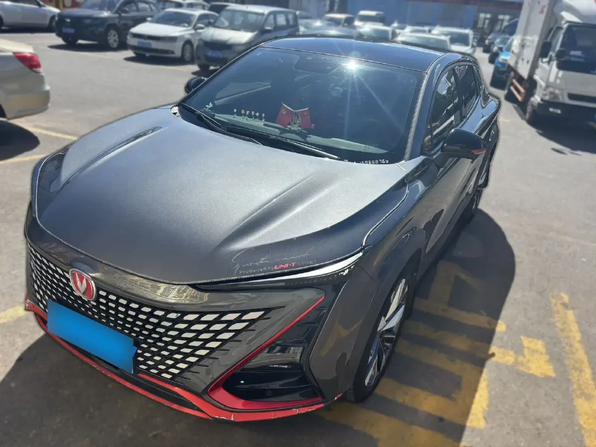 2020 ChangAn UNI-T 1.5T 180HP L4 7DCT