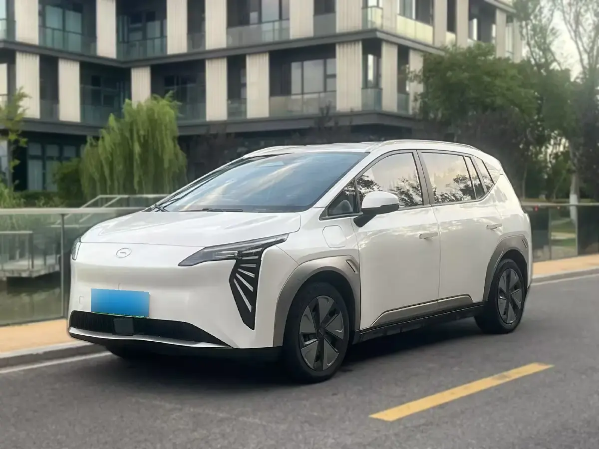 2023 Aion Y BEV 68.2KWH