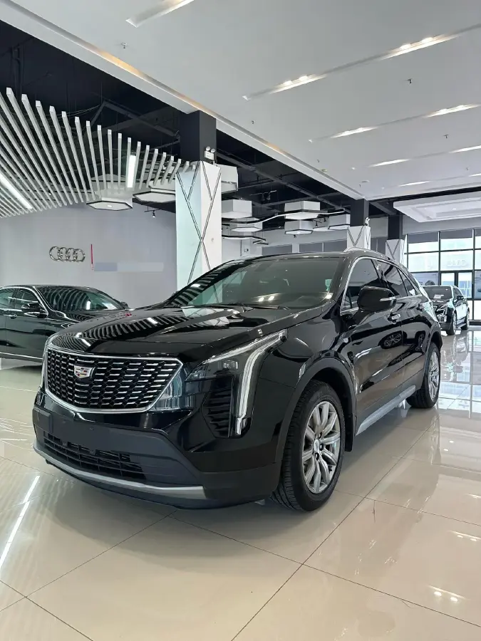 2020 Cadillac XT4 2.0T 241HP L4 9AT