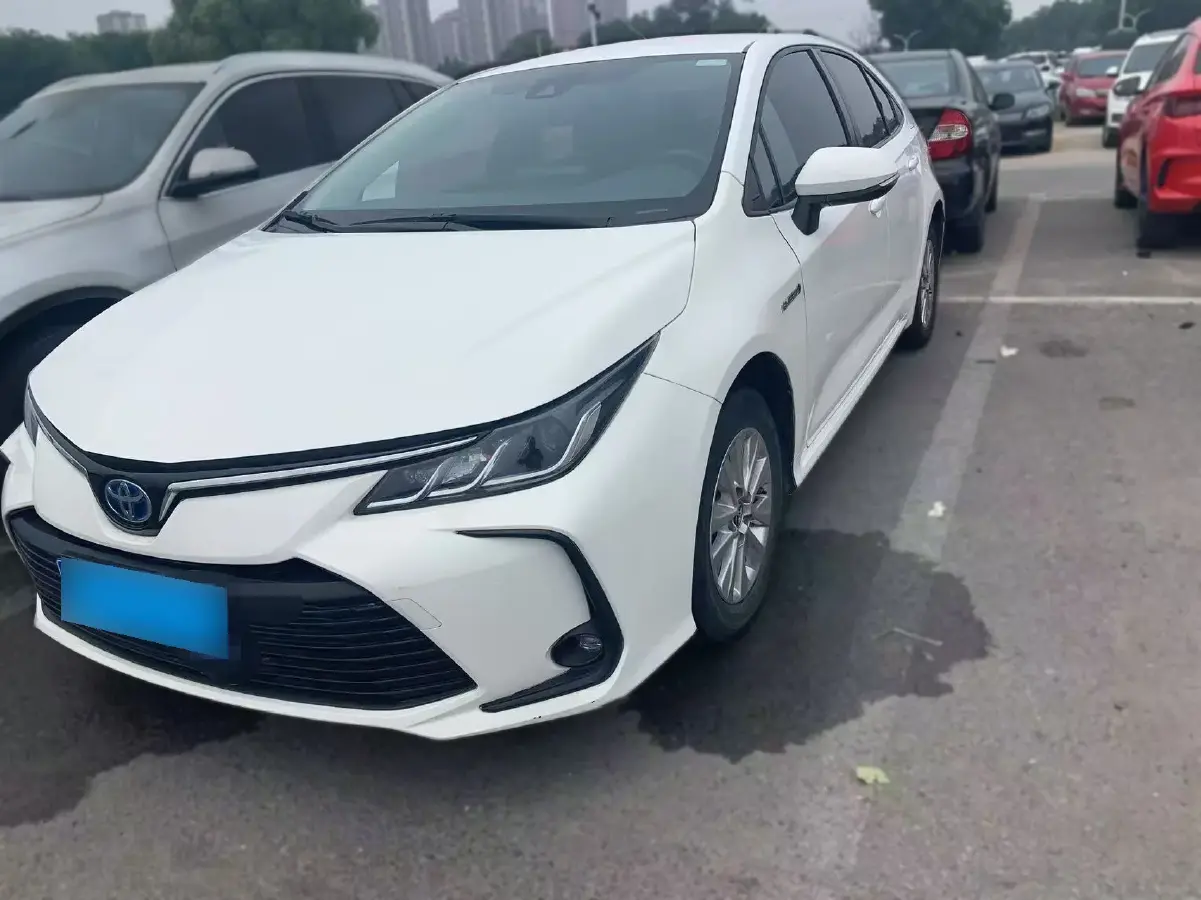 2022 Toyota Corolla 1.8L 98HP L4 E-CVT Hybrid