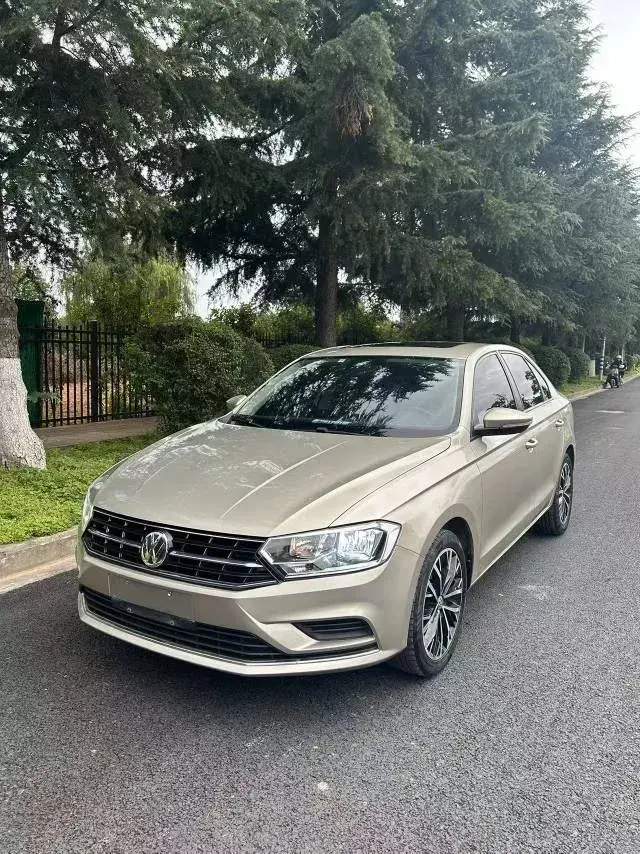 2019 Volkswagen Bora 1.5L 112HP L4 6AT