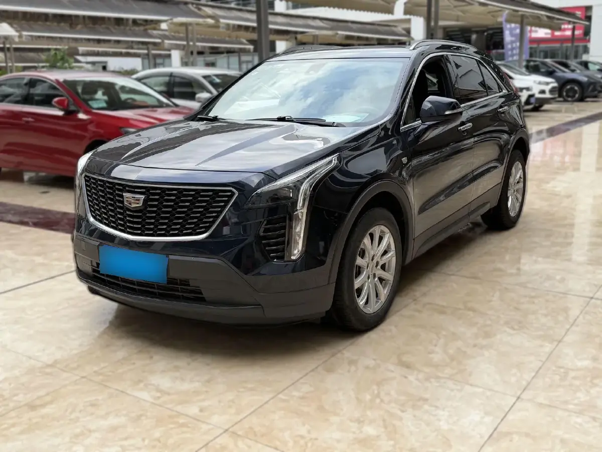 2020 Cadillac XT4 2.0T 241HP L4 9AT