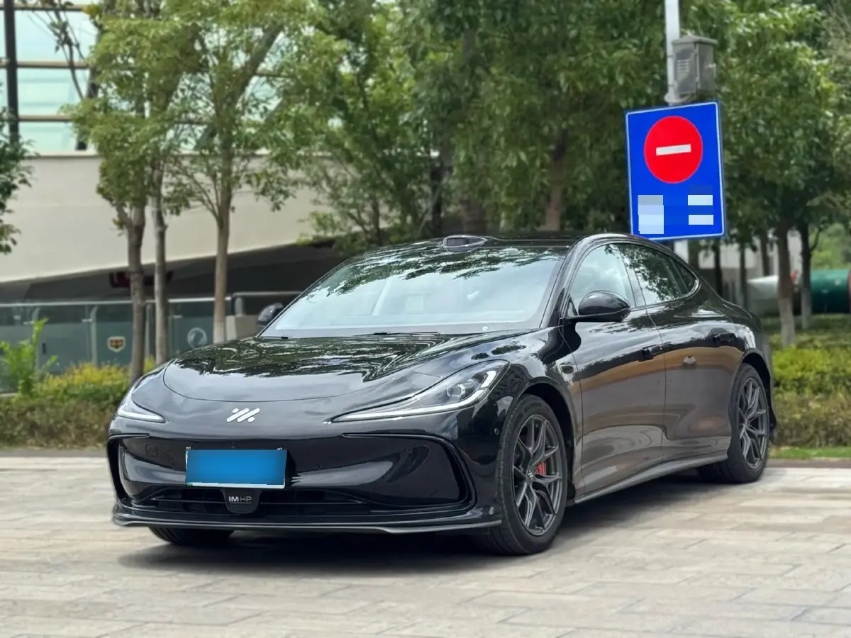 2024 IM L6 BEV 100KWH