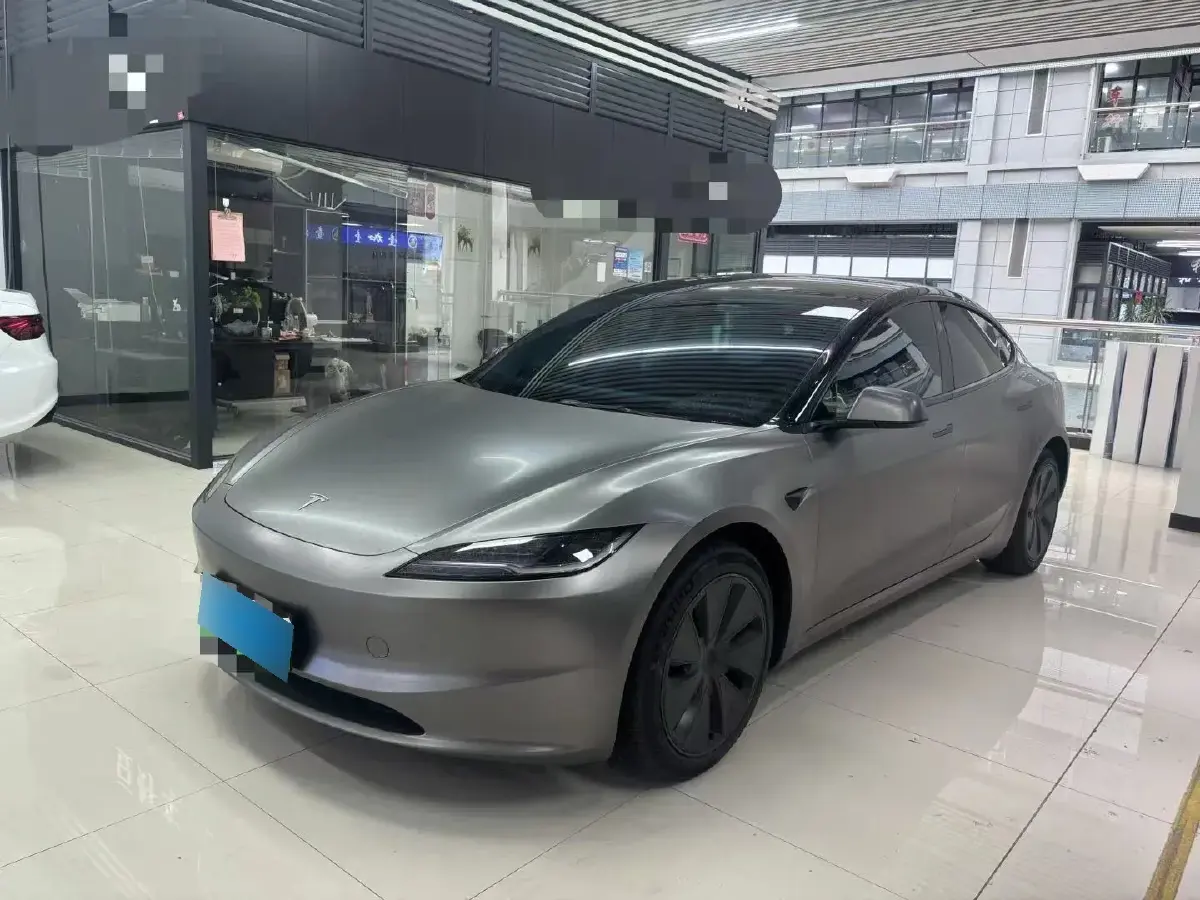 2023 Tesla Model 3 BEV 60KWH