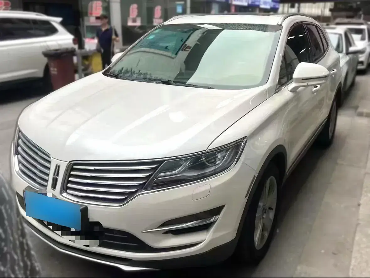 2017 Lincoln MKX 2.0T 253HP L4 6AT
