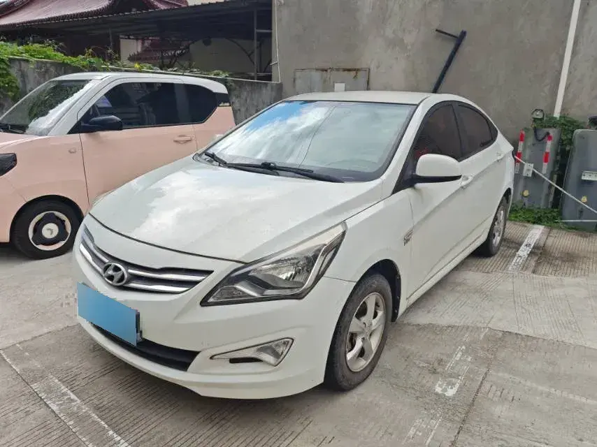 2016 Hyundai Reina 1.4L 107HP L4 4AT