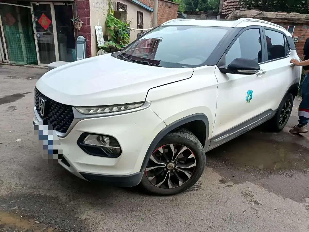 2019 BaoJun 510 1.5L 112HP L4 6MT