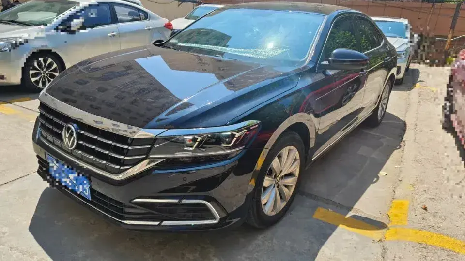 2021 Volkswagen Passat 2.0T 186HP L4 7DCT