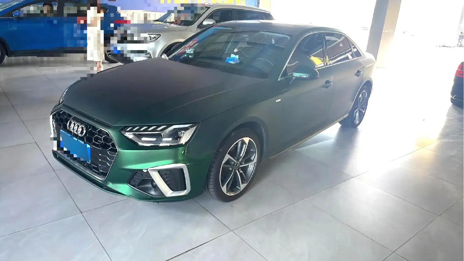 2022 Audi A4L 2.0T 190HP L4 7DCT
