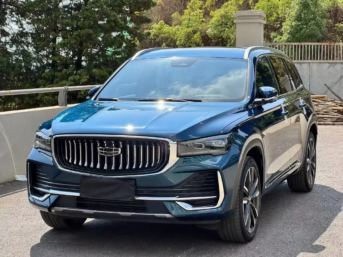 2021 Geely Monjaro 2.0T 238HP L4 8AT