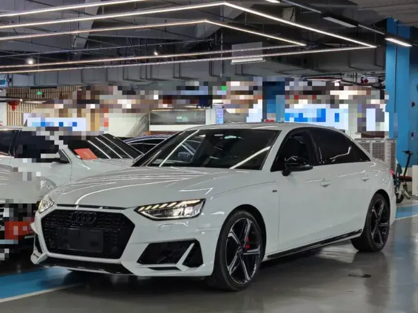 2022 Audi A4L 2.0T 252HP L4 7DCT