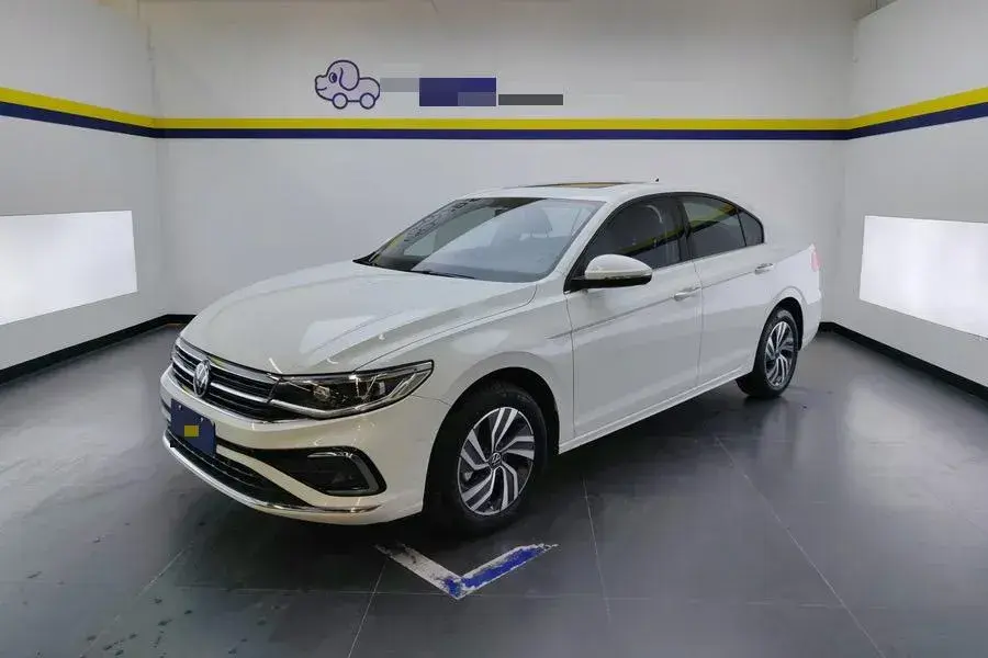 2023 Volkswagen Bora 1.2T 116HP L4 7DCT