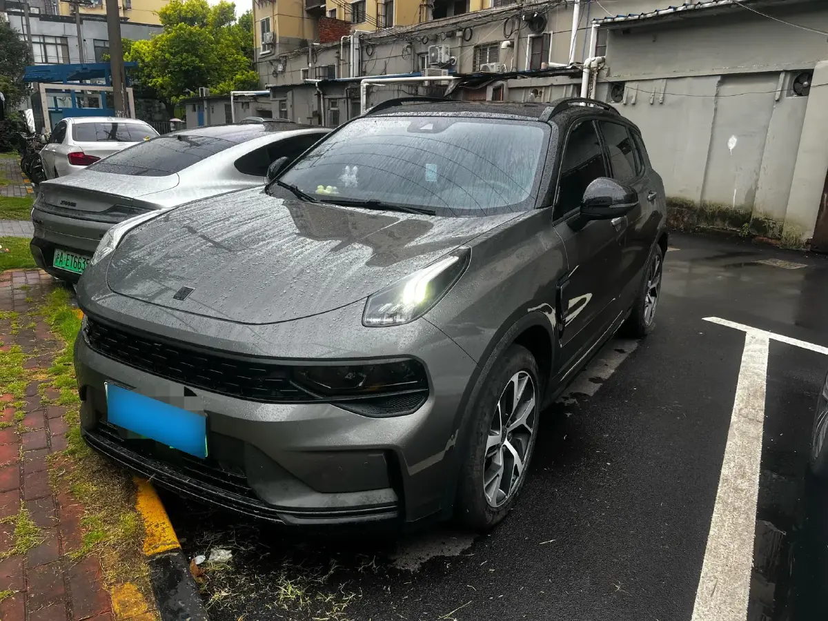 2021 LYNK&CO 01 EM-P 1.5T 180HP L3 7DCT PHEV 17.7KWH 2021 LYNK&CO 01 EM-P 1.5T 180HP L3 7DCT PHEV 17.7KWH