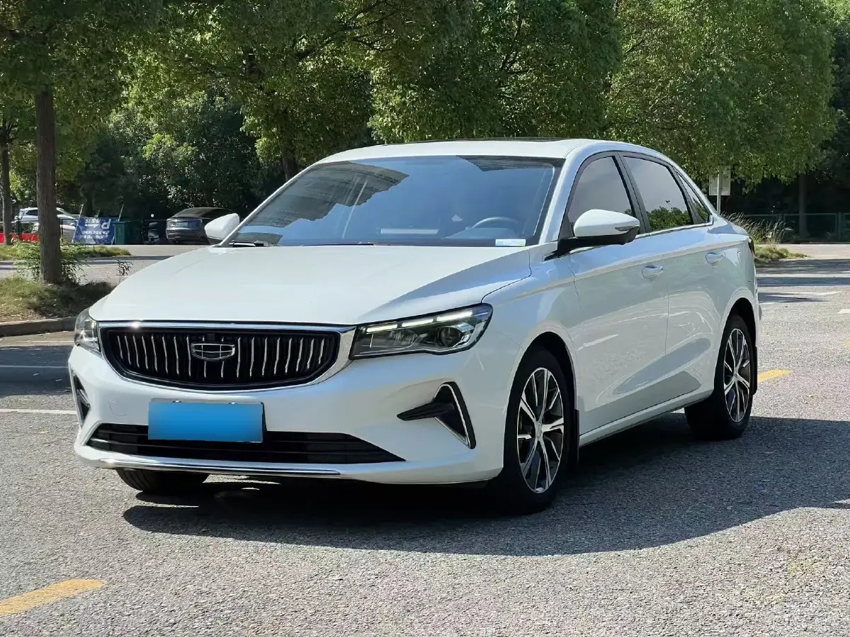 2022 Geely Emgrand L 1.4T 141HP L4 CVT