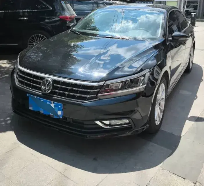 2017 Volkswagen Passat 1.8T 180HP L4 7DCT