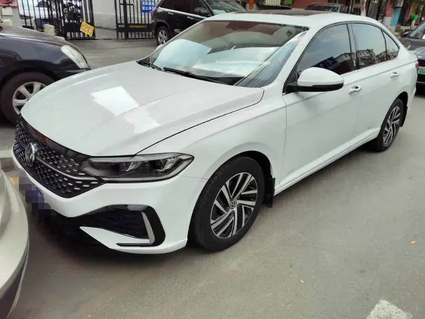 2023 Volkswagen Lavida 1.5L 113HP L4 6AT