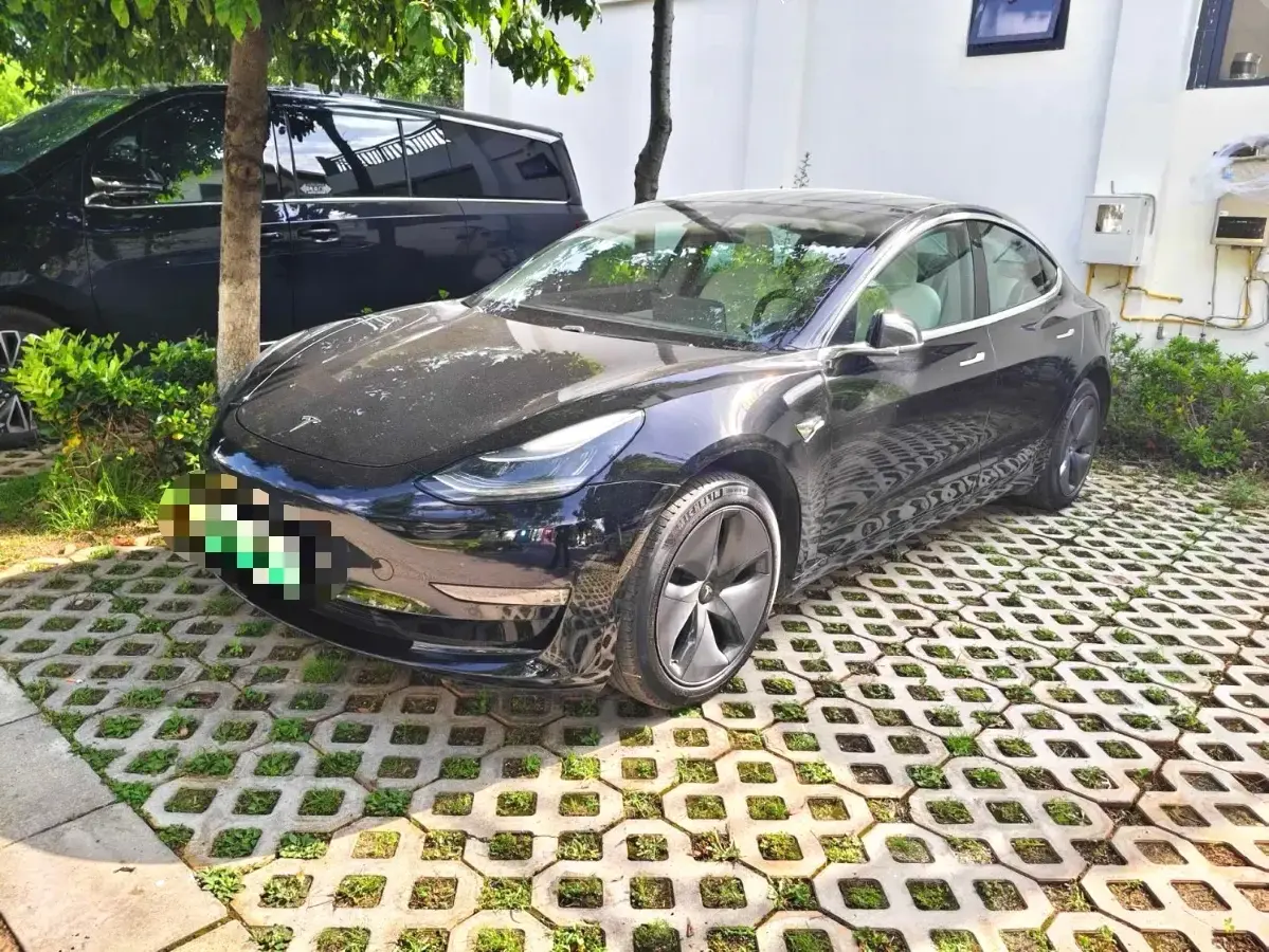 2020 Tesla Model 3 BEV 76.8KWH