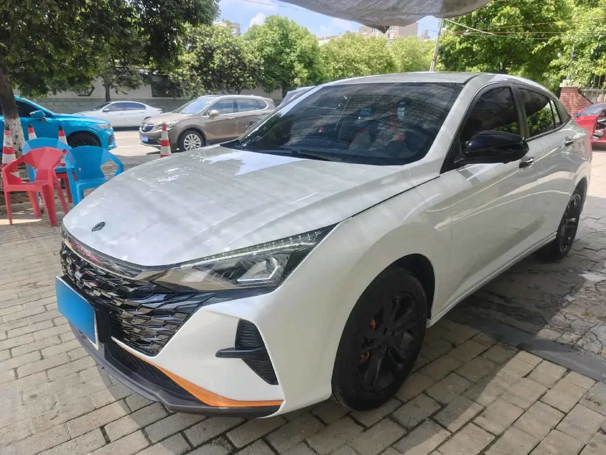 2023 DongFeng Aeolus YiXuan 1.5L 125HP L4 6DCT