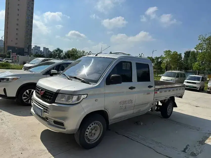 2019 WuLing RongGuang New Truck 1.8L 133HP L4 5MT