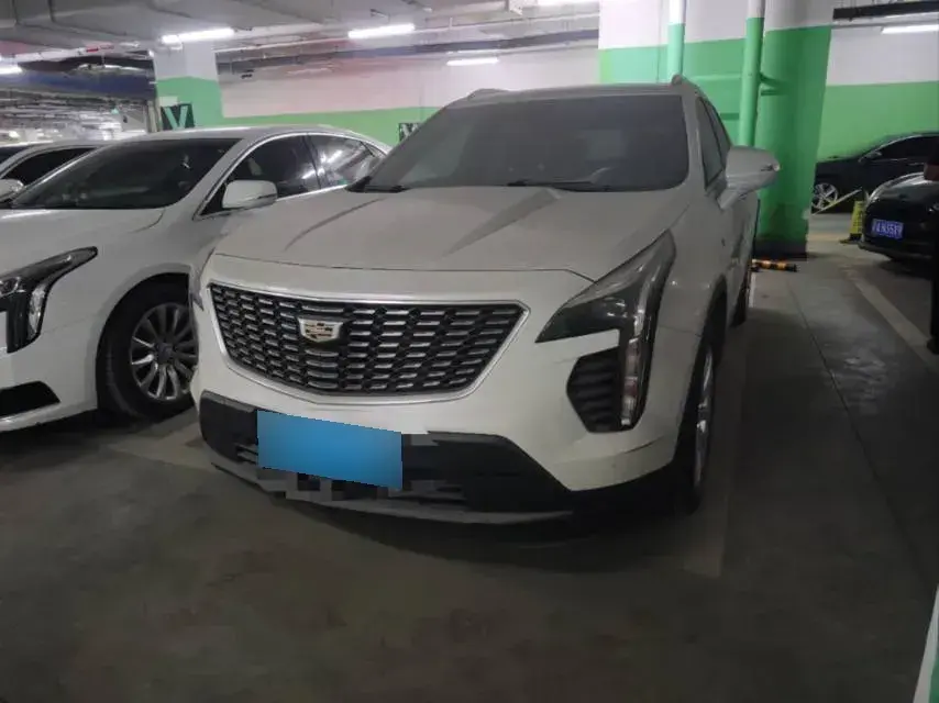 2020 Cadillac XT4 2.0T 241HP L4 9AT