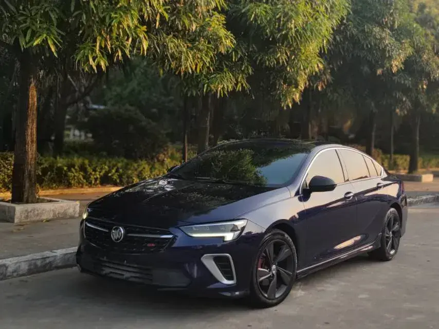 2020 Buick Regal 2.0T 237HP L4 9AT