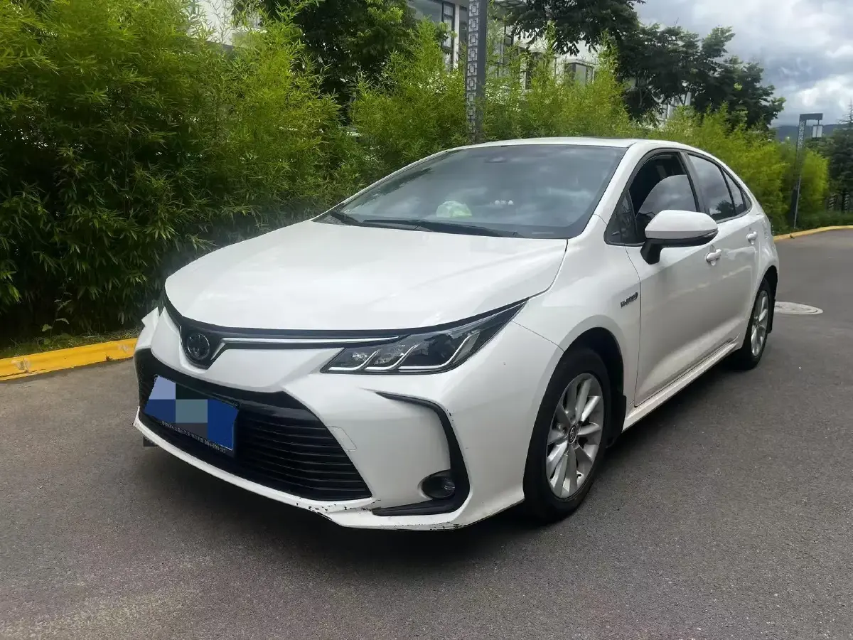 2021 Toyota Corolla 1.8L 98HP L4 E-CVT Hybrid