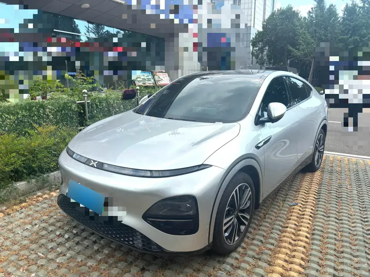 2023 Xpeng G6 BEV 66KWH