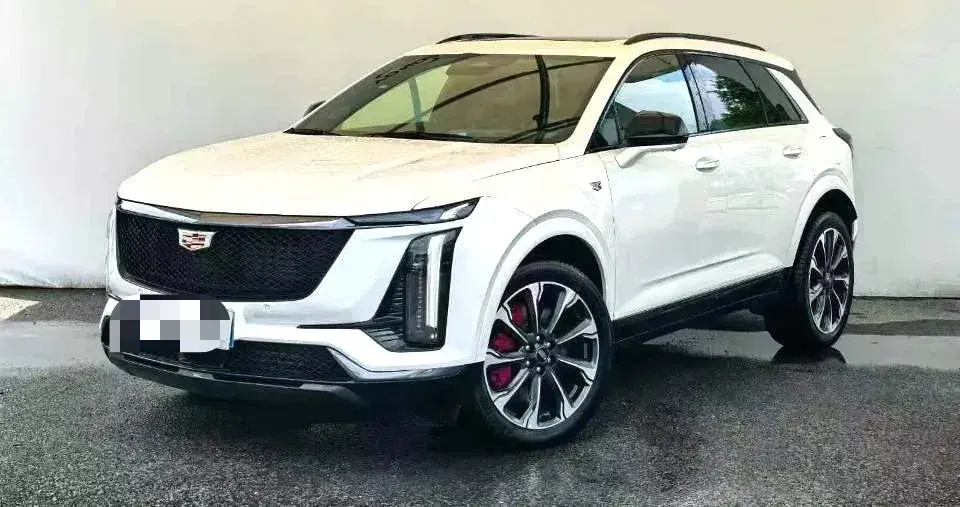 2025 Cadillac XT5 2.0T 237HP L4 9AT