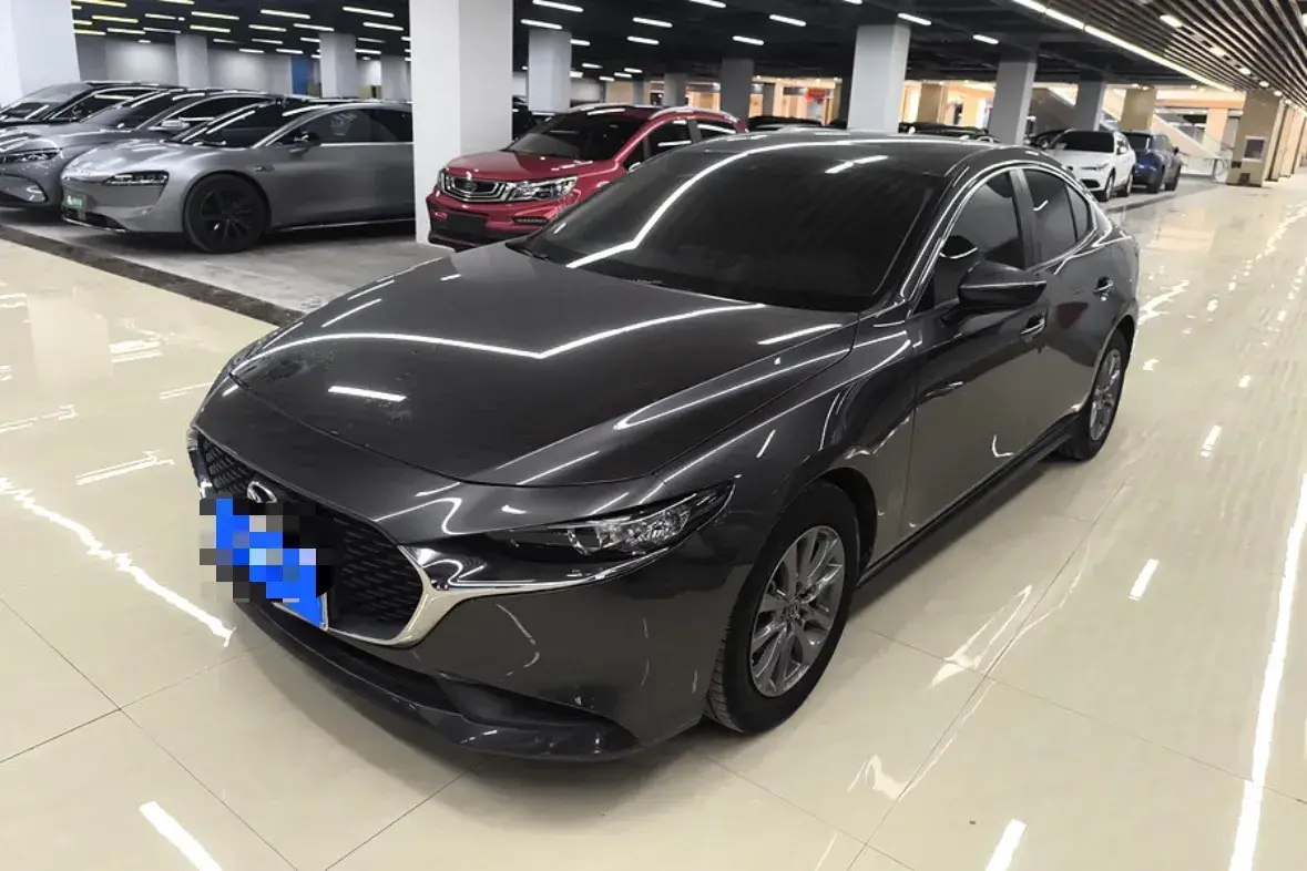 2020 Mazda 3 Axela 1.5L 117HP L4 6AT