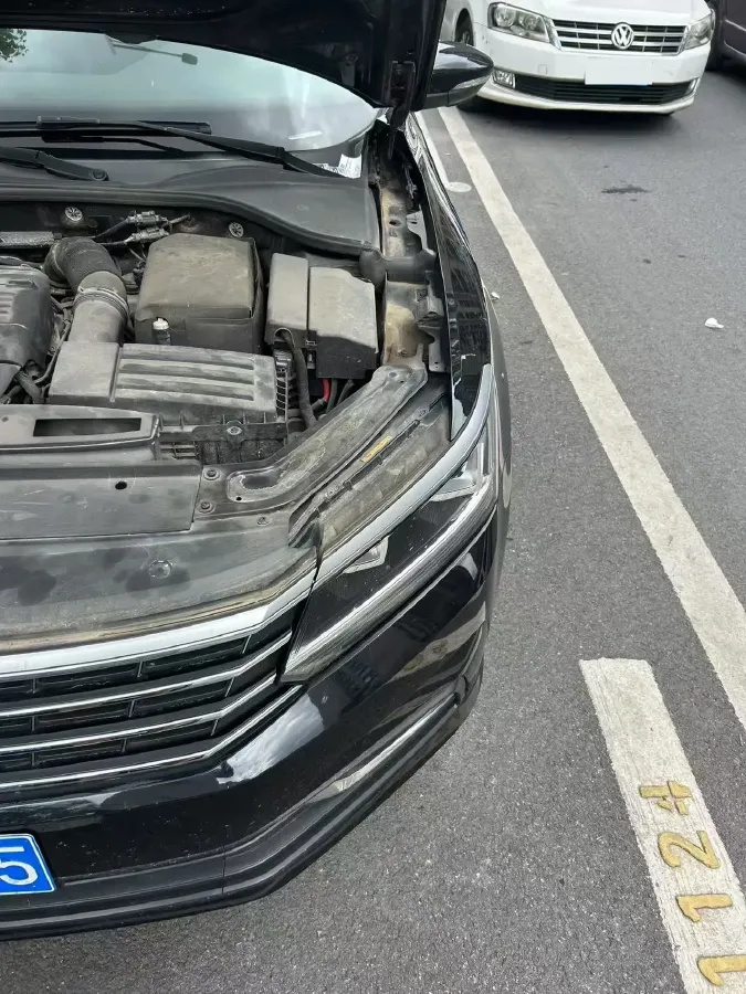 2017 Volkswagen Passat 1.8T 180HP L4 7DCT,autocango,china used car exporter,china ev exporter,chinese used car exporter,chinese used ev exporter