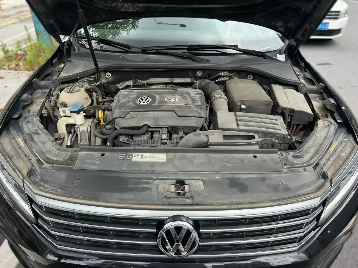 2017 Volkswagen Passat 1.8T 180HP L4 7DCT,autocango,china used car exporter,china ev exporter,chinese used car exporter,chinese used ev exporter