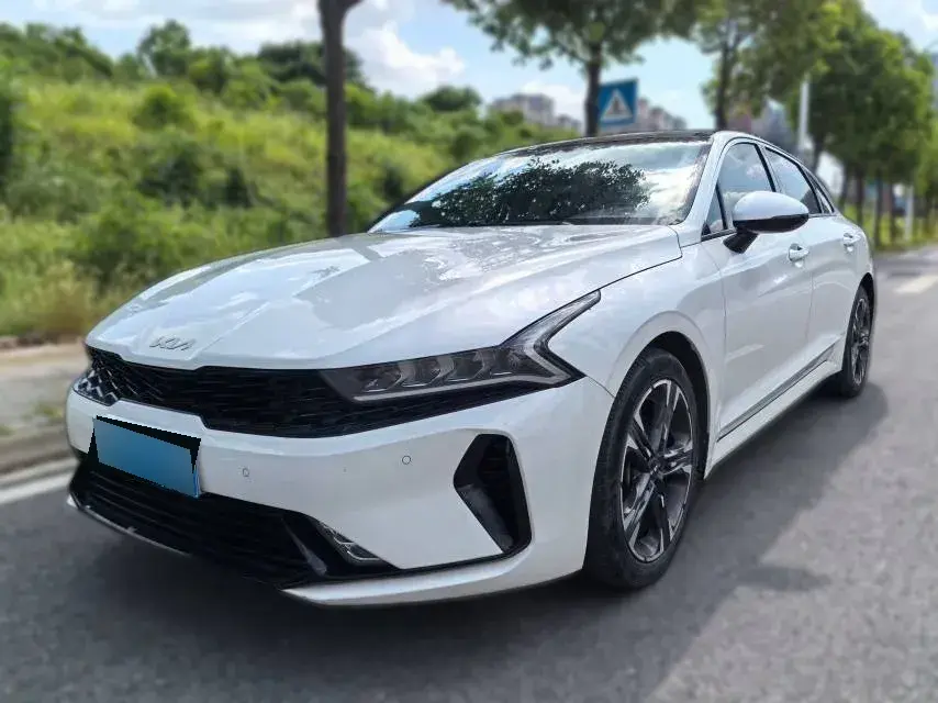 2021 Kia K5 1.5T 170HP L4 7DCT