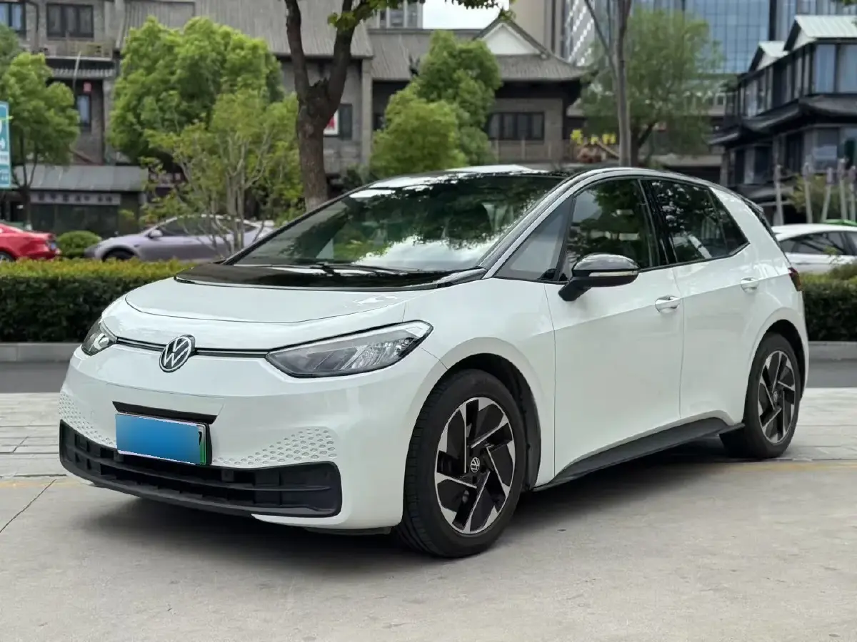 2024 Volkswagen ID.3 BEV 52.8KWH