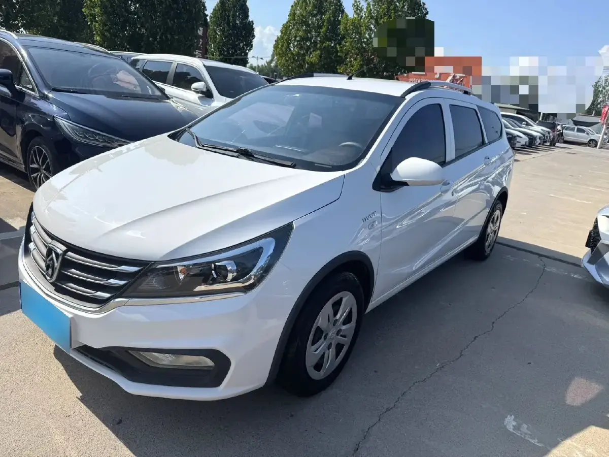 2017 BaoJun 310W 1.5L 112HP L4 6MT