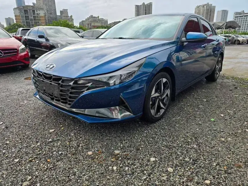 2021 Hyundai Elantra 1.5L 115HP L4 CVT