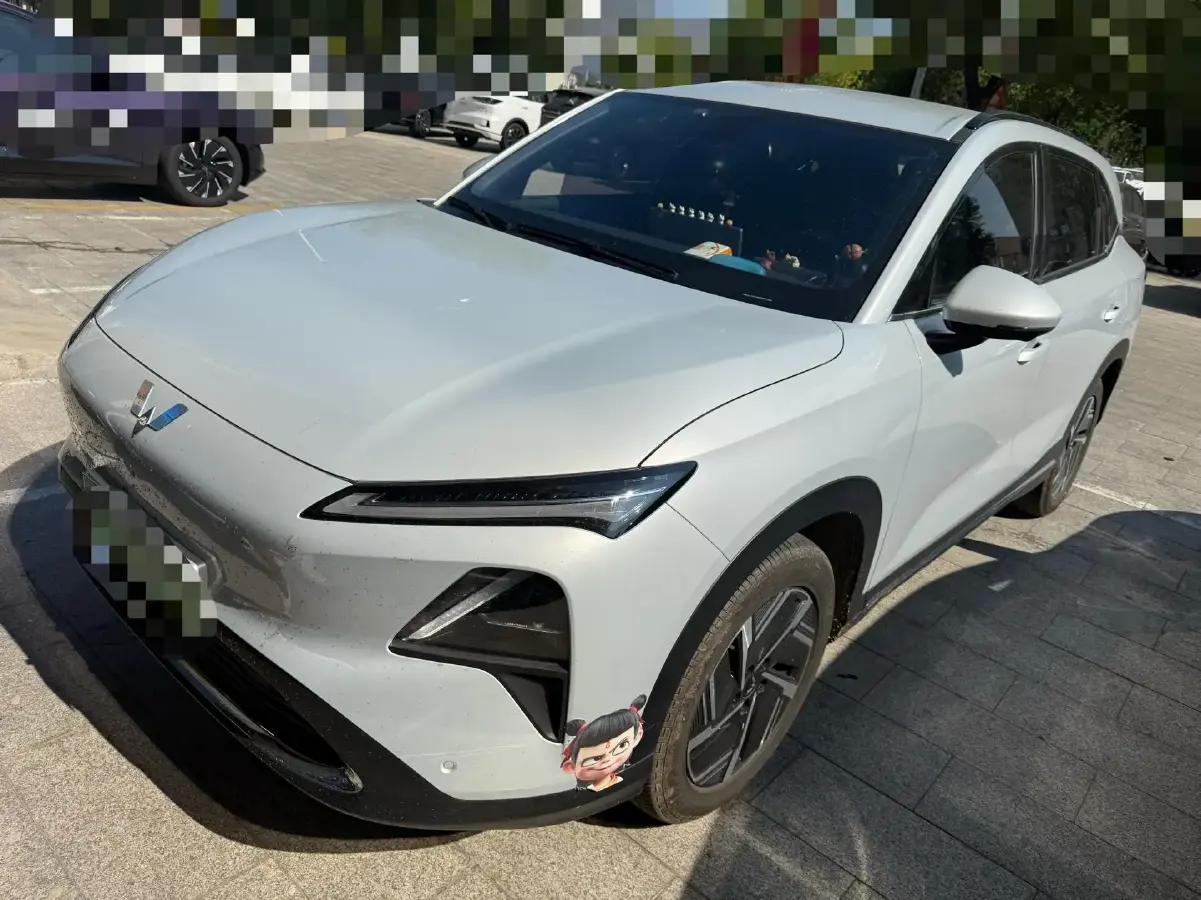 2024 WuLing XingGuangS 1.5L 106HP L4 E-CVT PHEV 20.5KWH