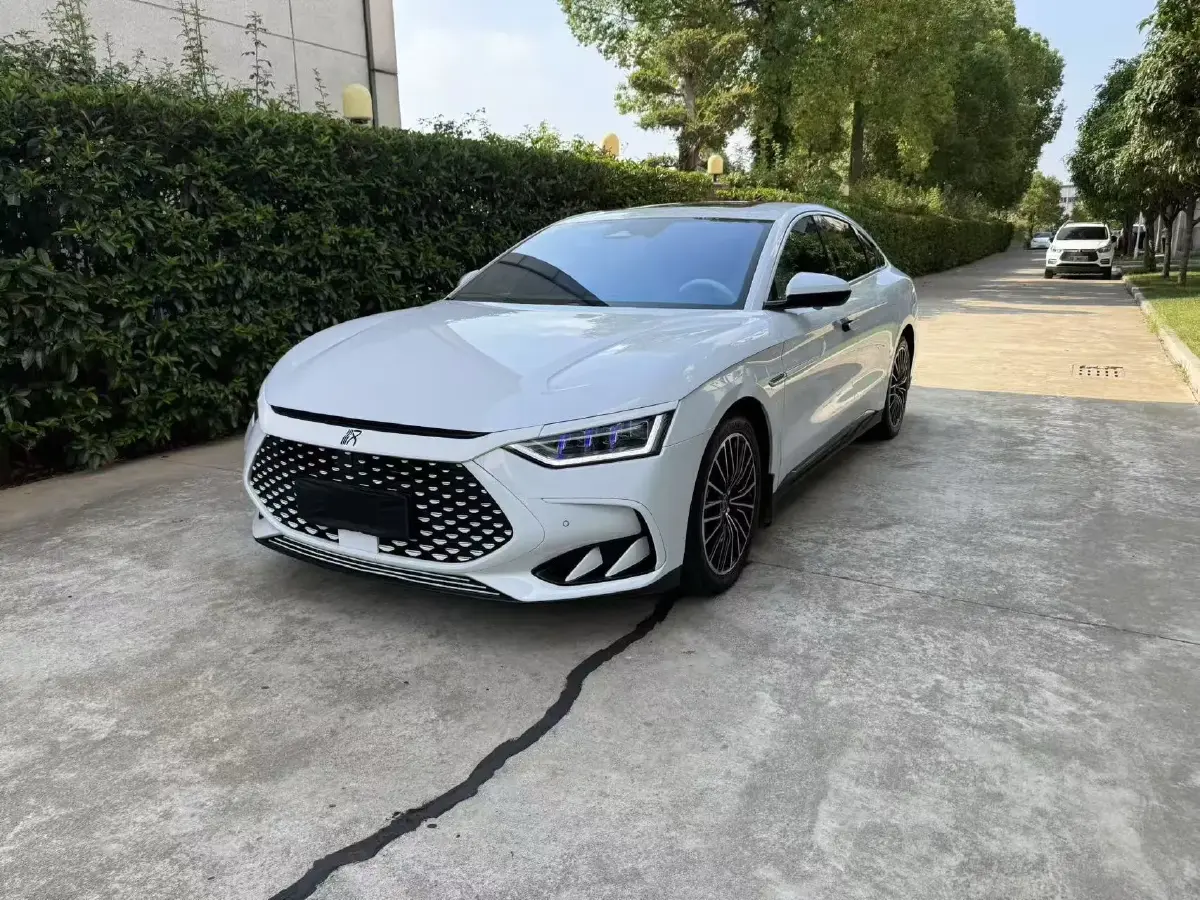 2022 BYD Han 1.5T 139HP L4 E-CVT PHEV 18.3KWH