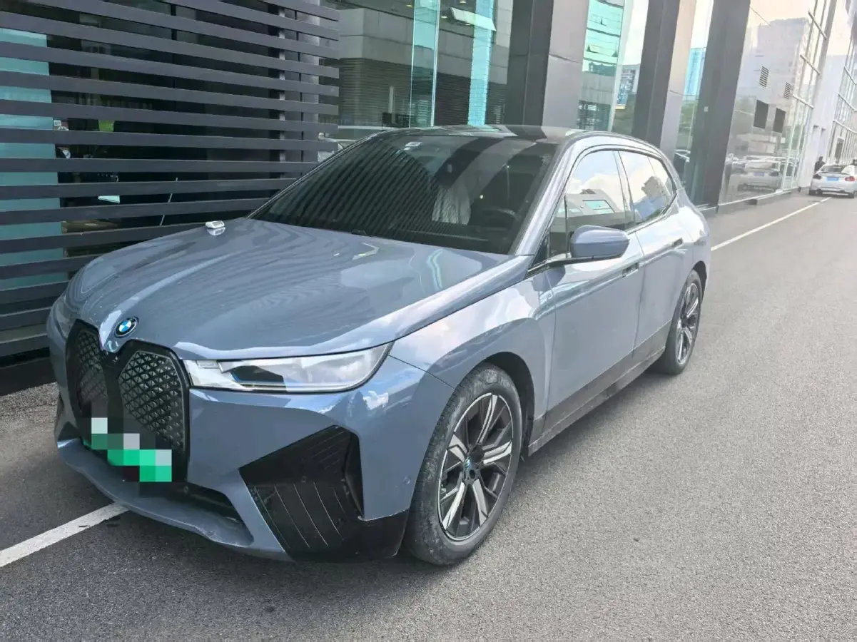 2022 BMW iX BEV 76.6KWH