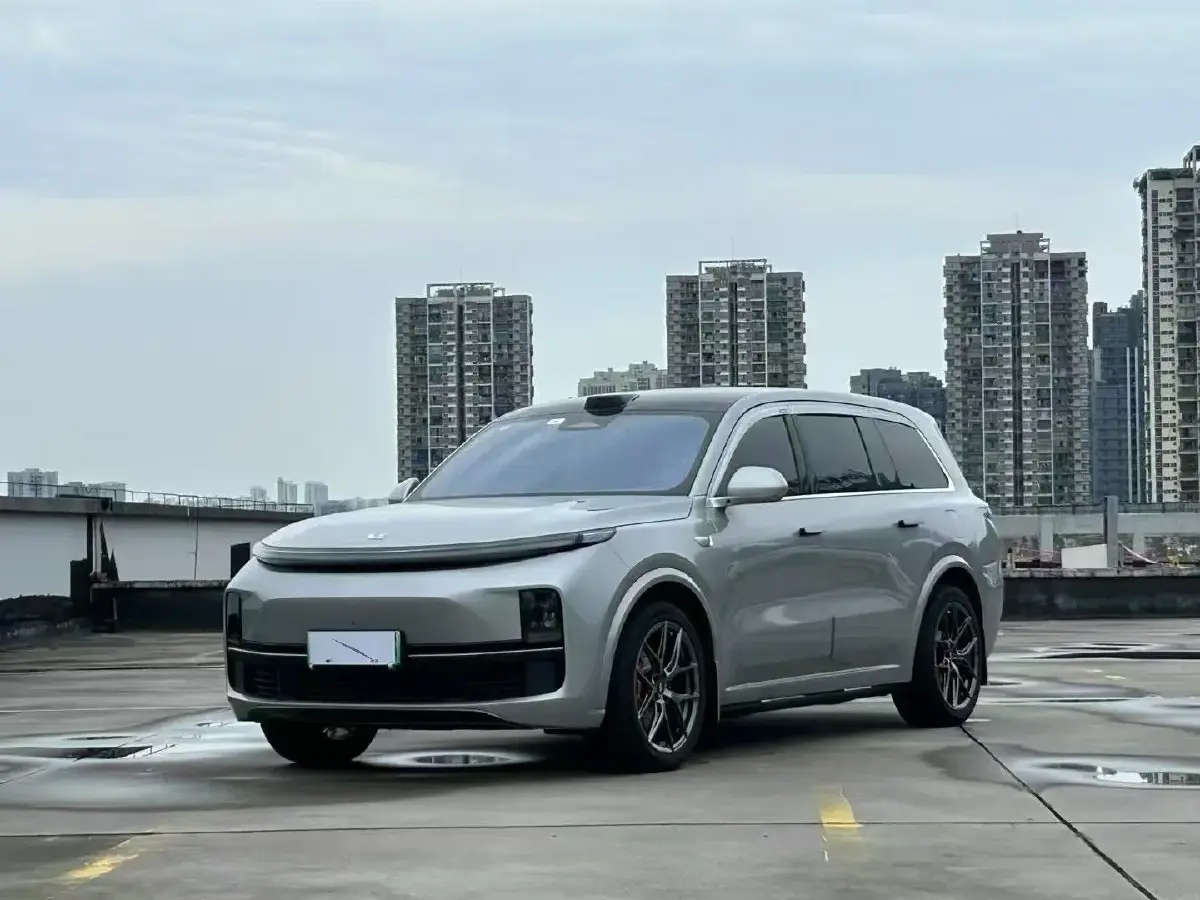 2022 Li L9 Range Extended 154HP REEV 42.6KWH